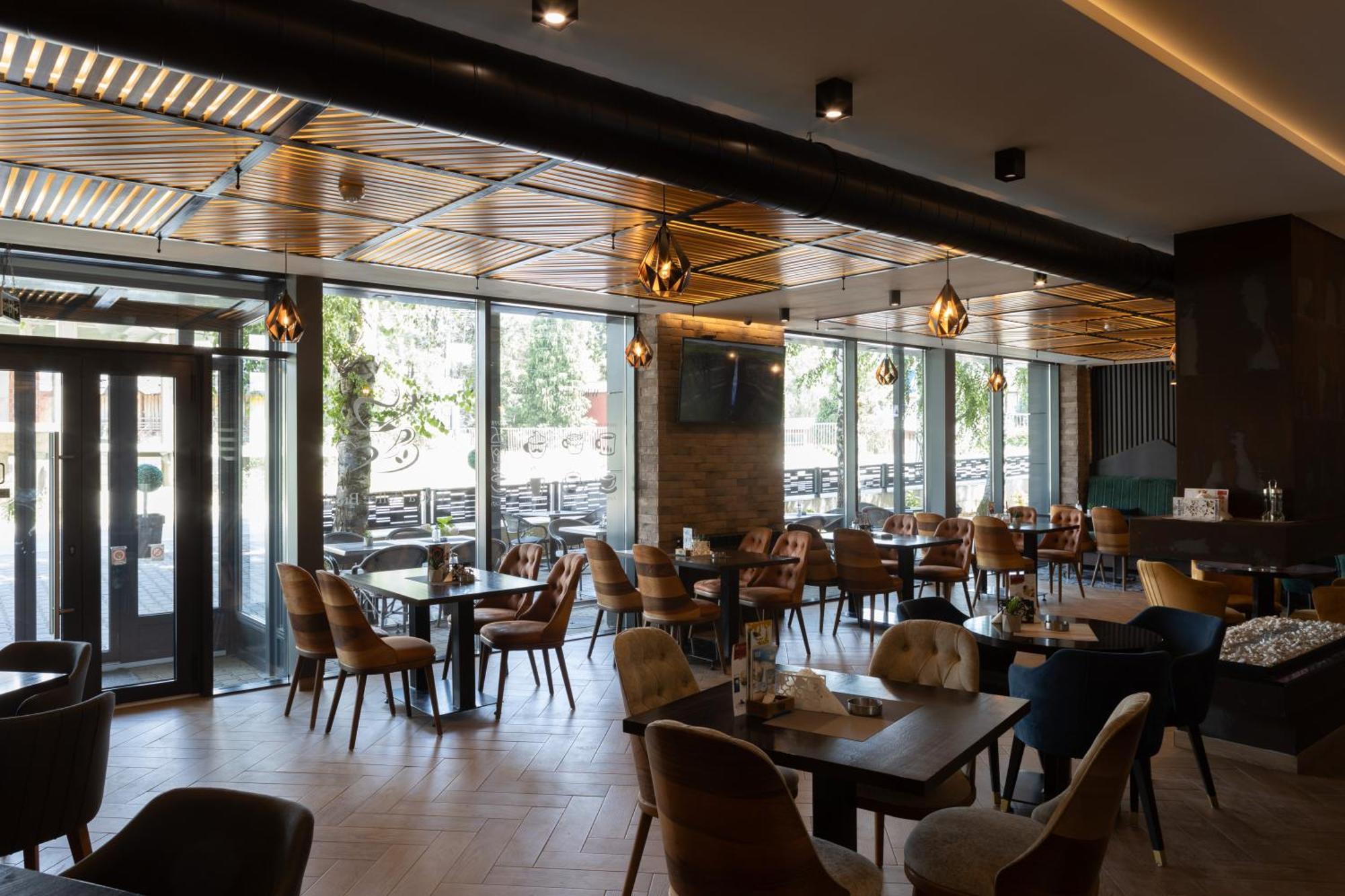 Hotel M Star Novi Pazar Zewnętrze zdjęcie